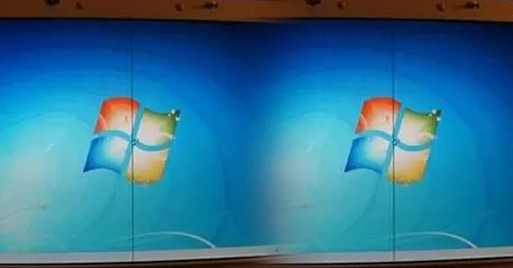 Stripes Appear On The Computer Screen
